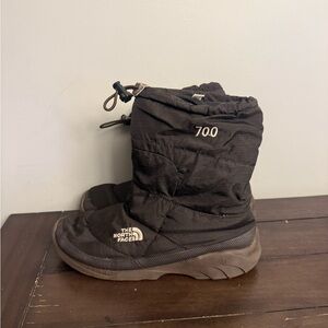 The North Face Women’s 700 Fill Insulated Winter Snow Boots Black Size 10